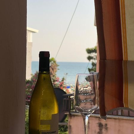 Sea View Apartment Durres Exterior photo