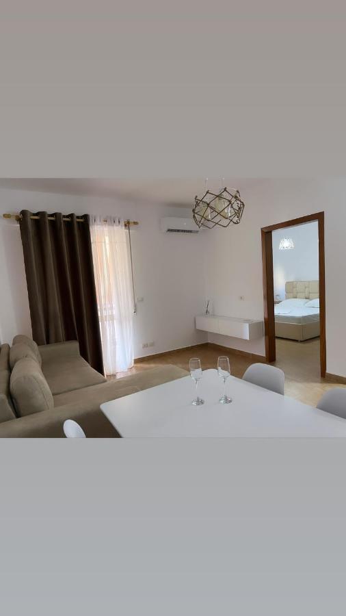 Sea View Apartment Durres Exterior photo